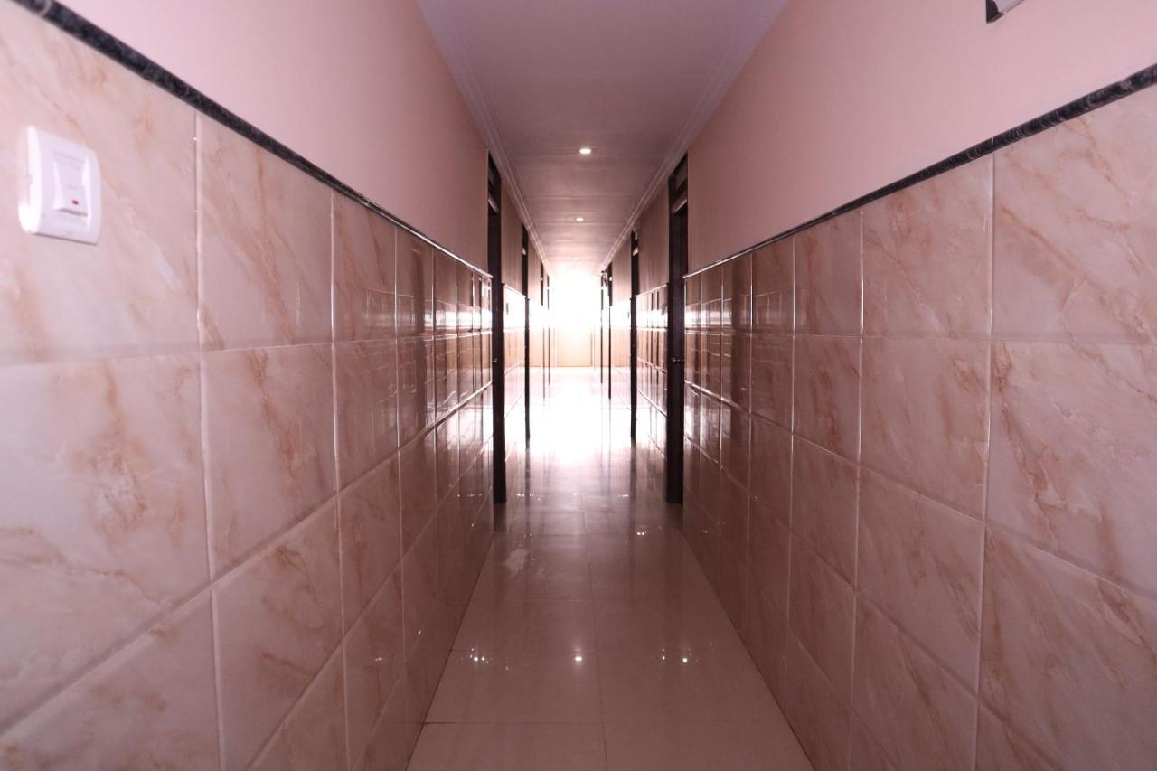 Smilestay Bns Lodge Бангалор Екстериор снимка