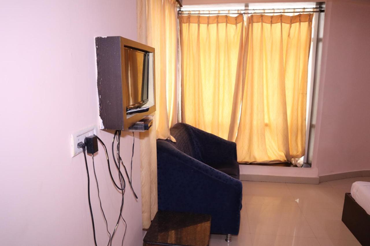 Smilestay Bns Lodge Бангалор Екстериор снимка