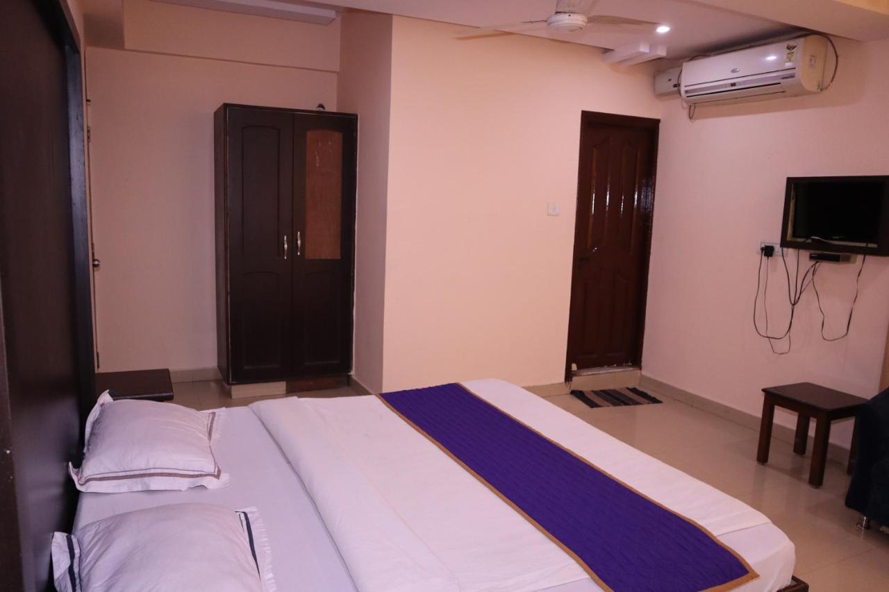 Smilestay Bns Lodge Бангалор Екстериор снимка