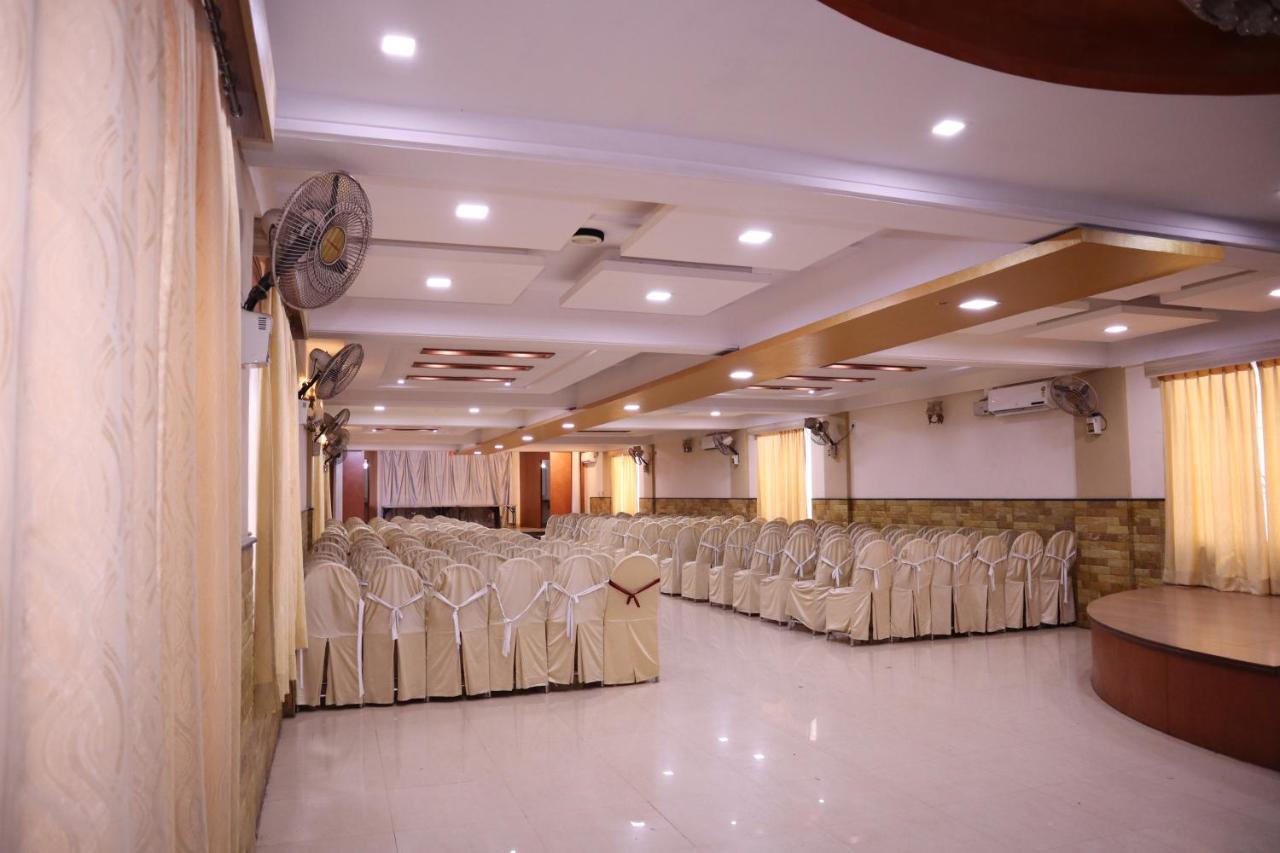 Smilestay Bns Lodge Бангалор Екстериор снимка